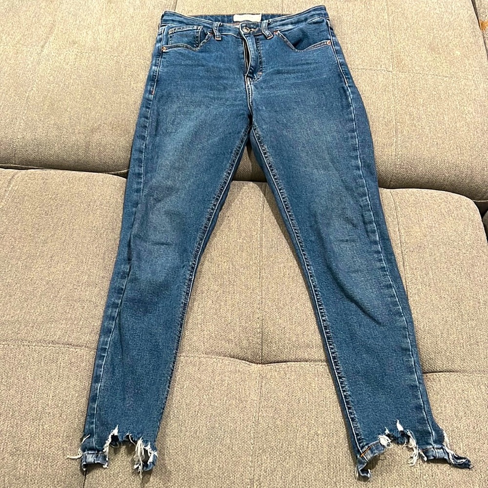 Topshop Jamie Skinny Jeans High Rise Stretch Denim Chewed Hems SIZE 28